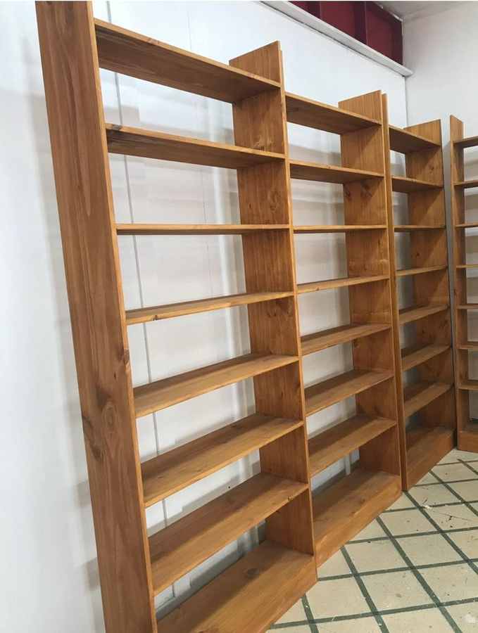Biblioteca modelo 04 de Mueblería Longhi