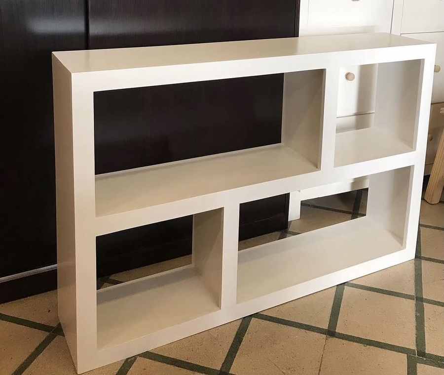Nuevo modelo de escritorio de Mueblería Longhi