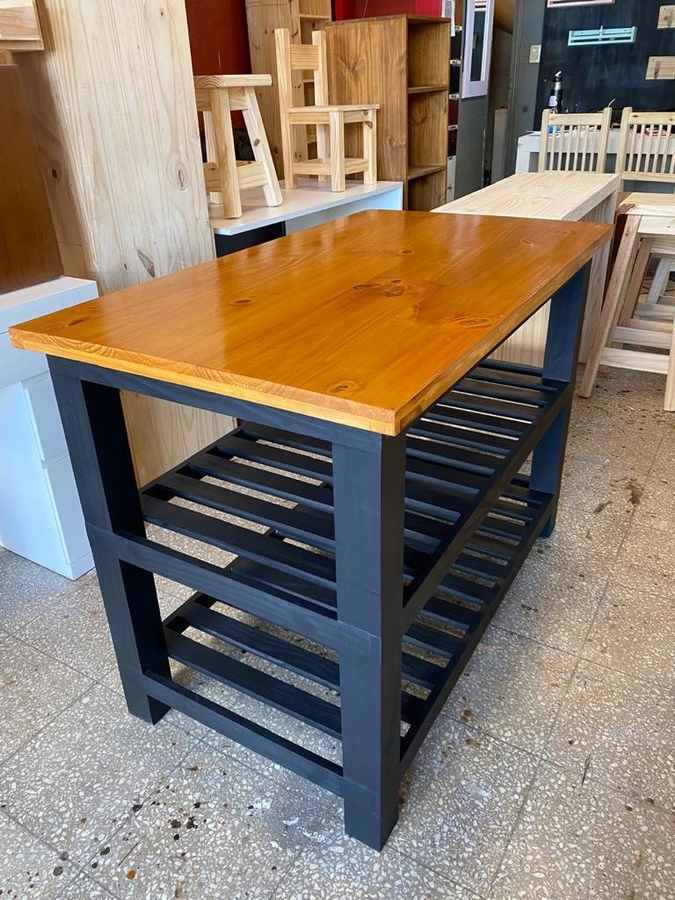 Desayunador modelo 09 de Mueblería Longhi