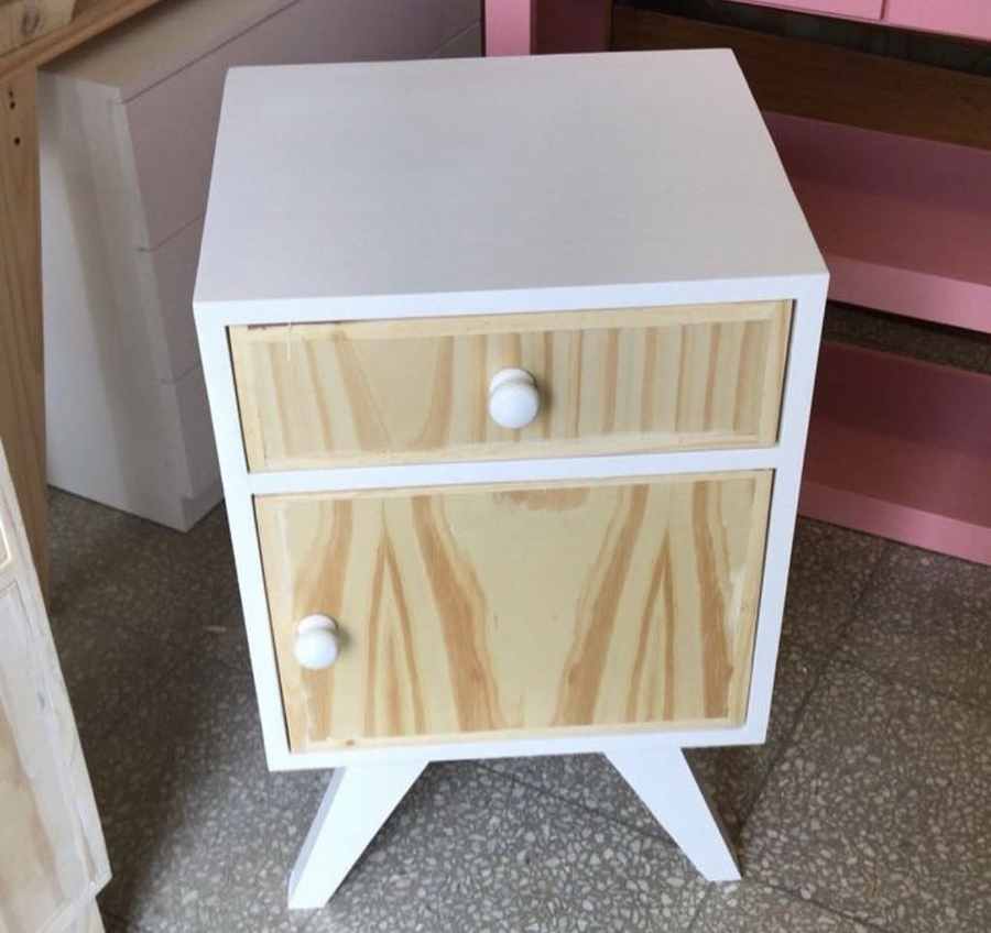 Desayunador modelo 13 de Mueblería Longhi