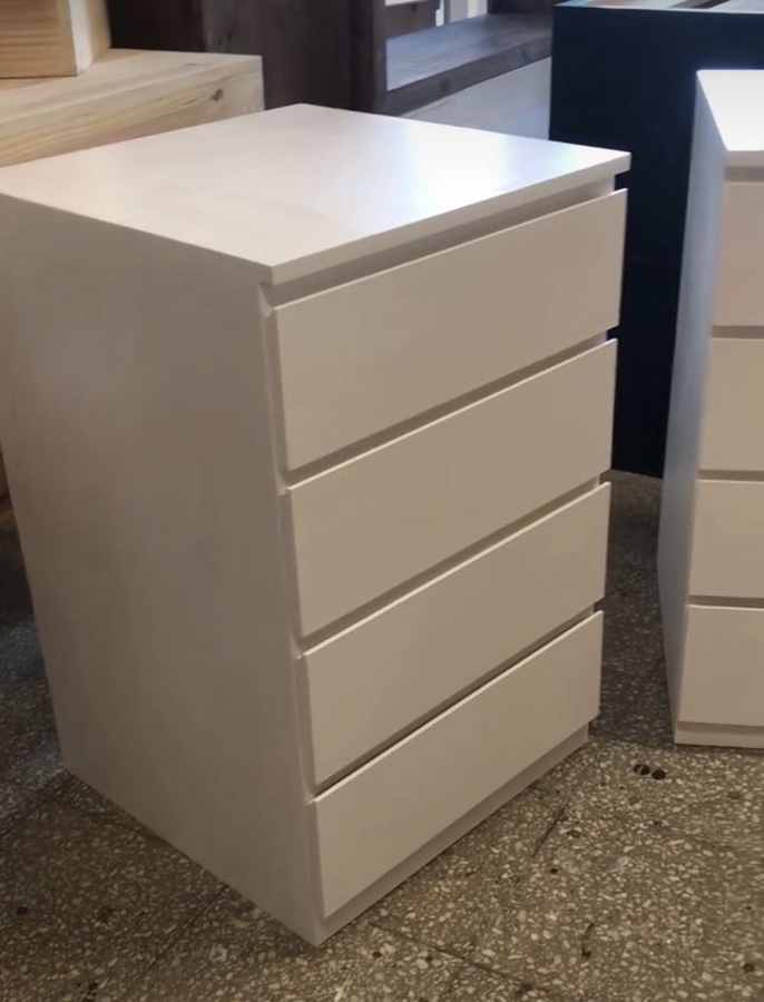 Cajonera modelo 02 de Mueblería Longhi