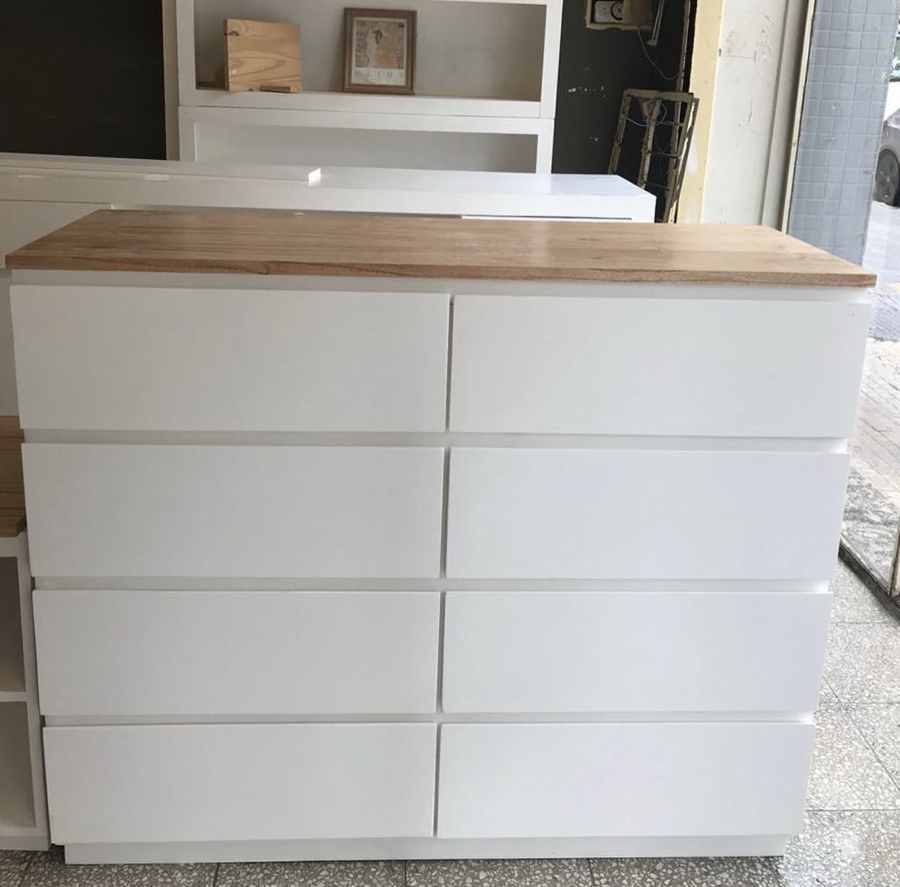 Cómoda modelo 06 de Mueblería Longhi
