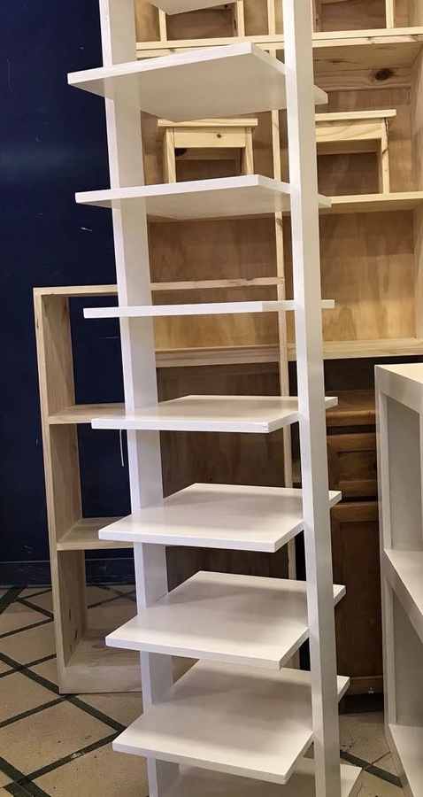 Mueble varios modelo 10 de Mueblería Longhi